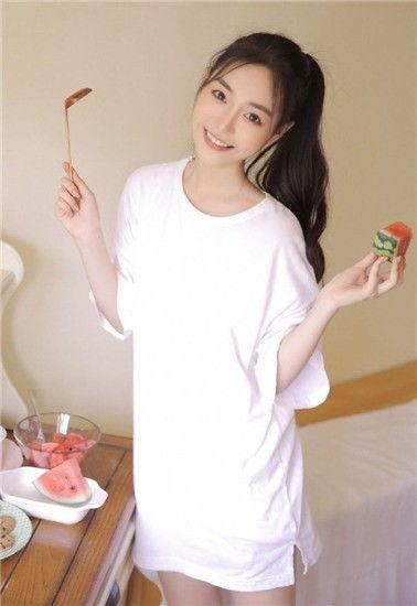 卡粉美女吃瓜,揭秘娱乐圈幕后真相