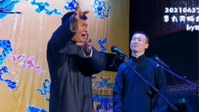 吃瓜大爷全集视频,揭秘娱乐圈幕后真相的幽默观察记