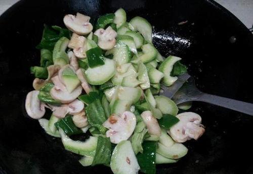 吃白瓜长胖吗,吃白瓜真的会长胖吗？