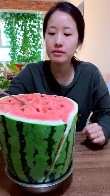 盐盐酱吃瓜,揭秘娱乐圈那些不为人知的幕后故事