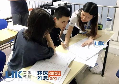 课间时间吃瓜,揭秘校园里的“吃瓜”文化