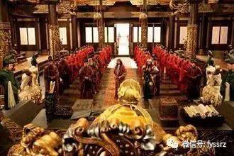 瑶瑶上朝吃瓜,宫廷瓜田笑谈风云